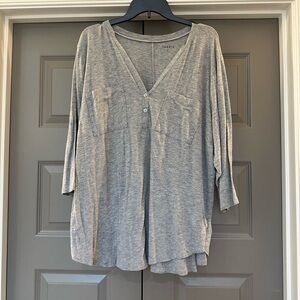 Torrid Light Gray 3/4 Sleeve Shirt